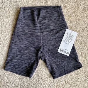 NWT Lululemon Align 6inch Shorts